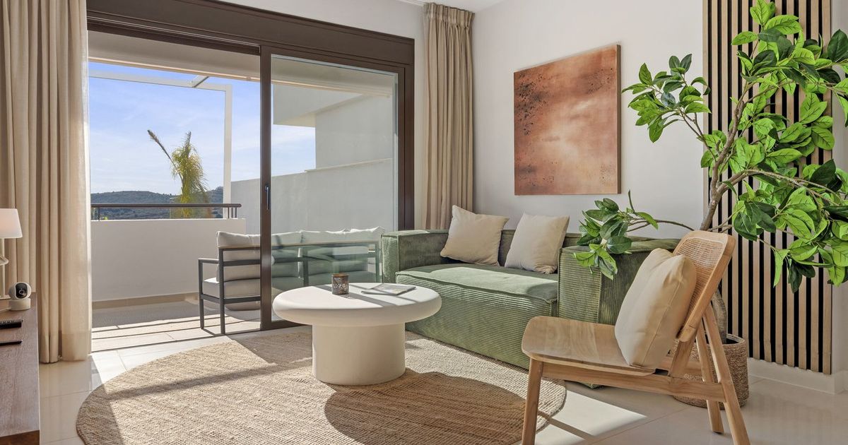 Ground Floor Apartment in Estepona, Estepona, 3/12