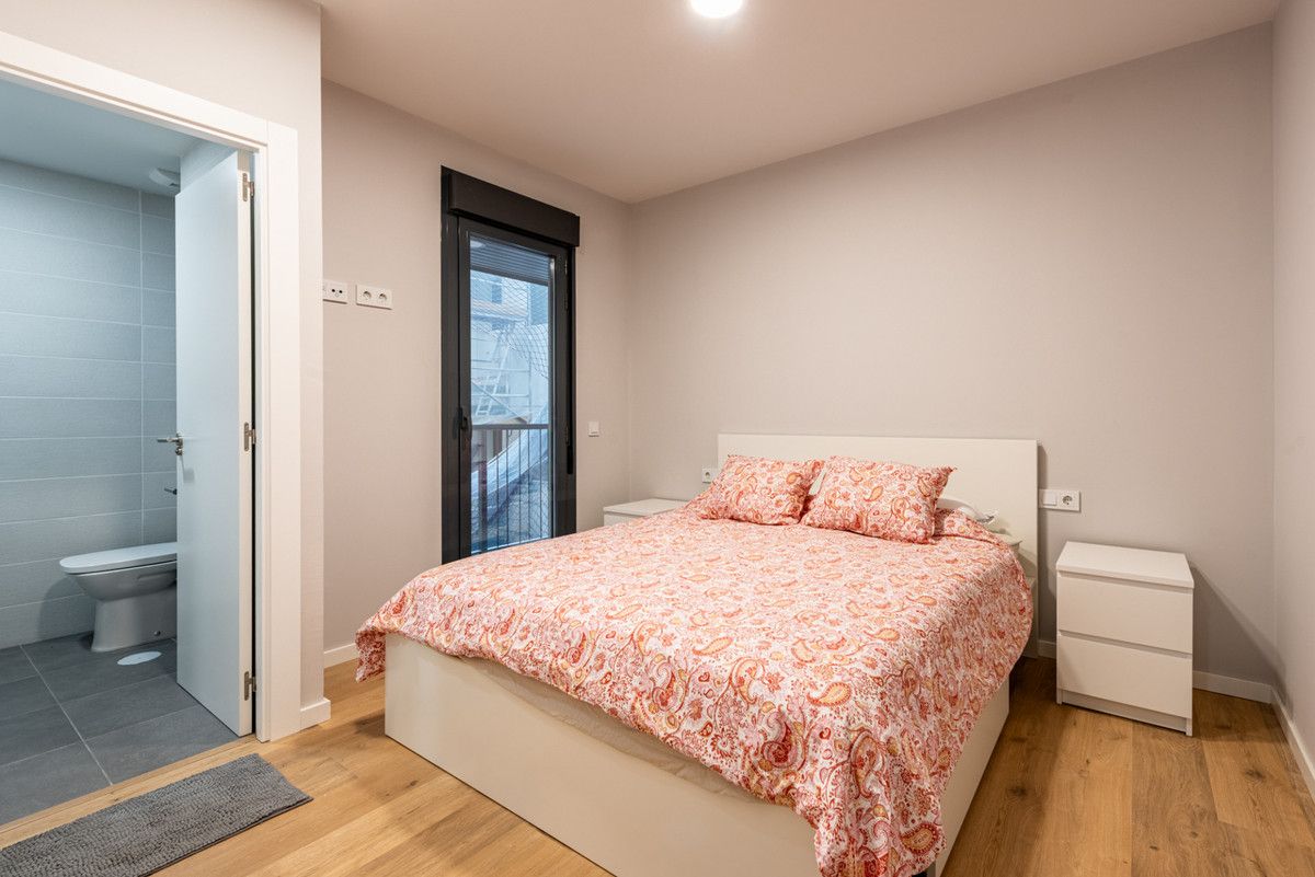 Middle Floor Apartment in Las Lagunas, Las Lagunas, 4/12