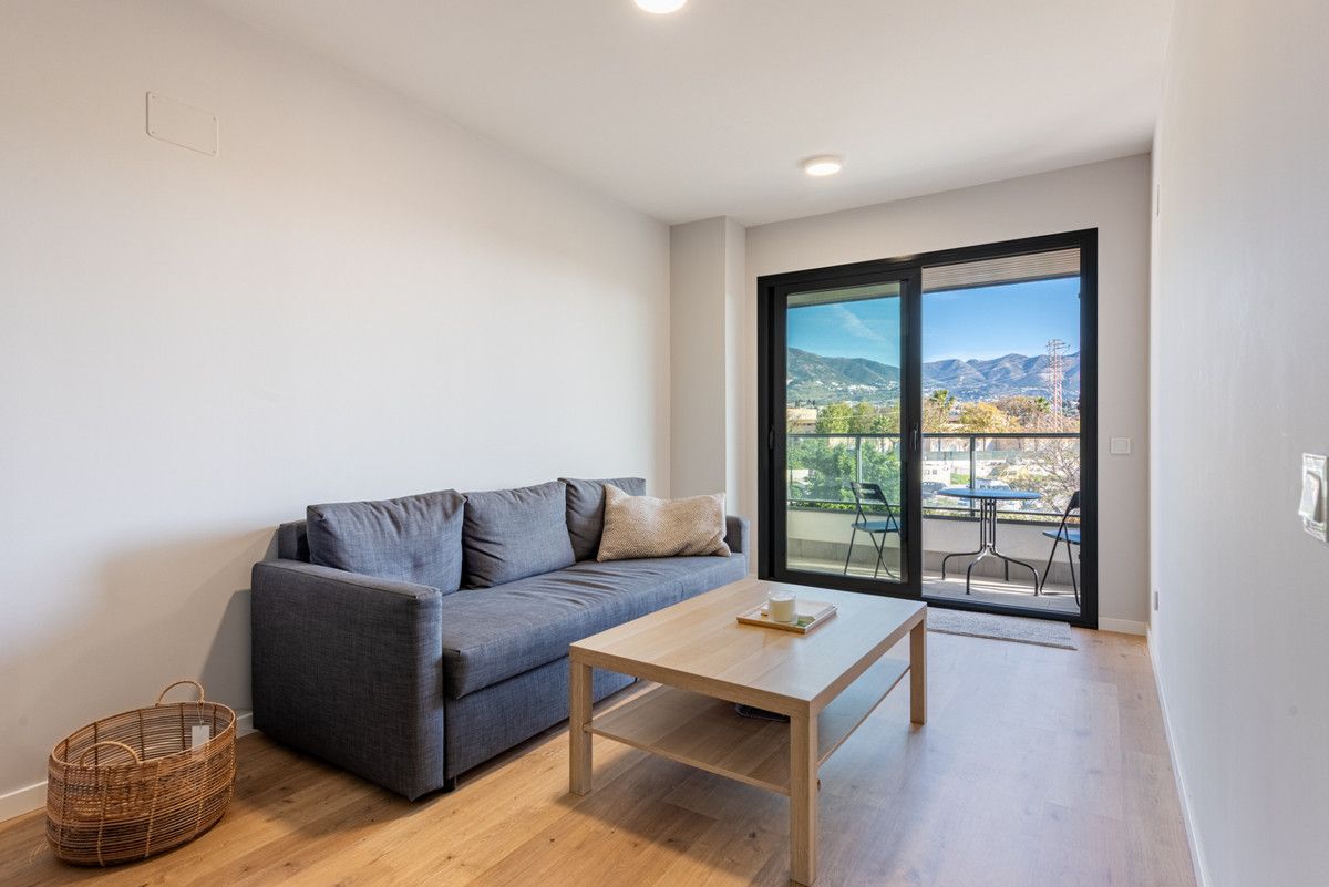 Middle Floor Apartment in Las Lagunas, Las Lagunas, 8/12
