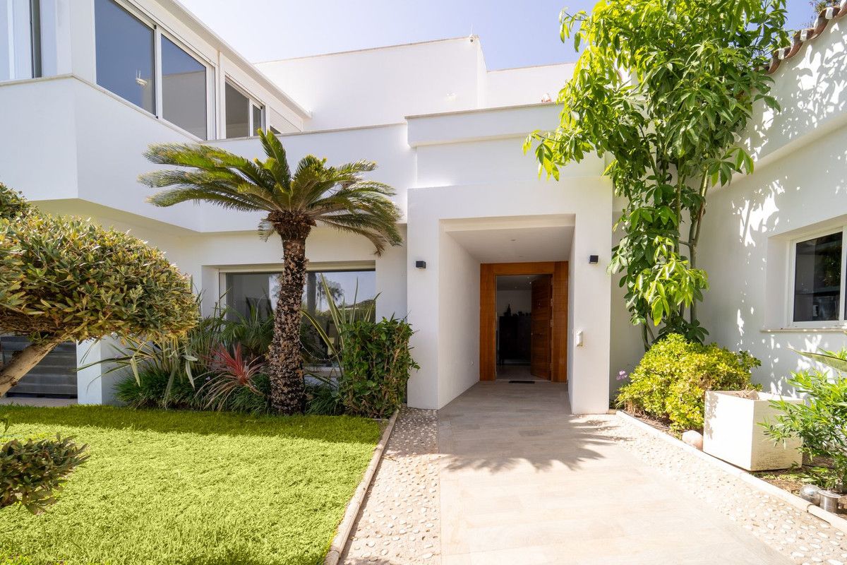 Detached Villa in Marbesa, Marbesa, 1/12