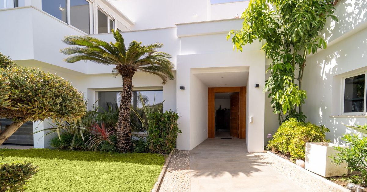 Detached Villa in Marbesa, Marbesa, 1/12