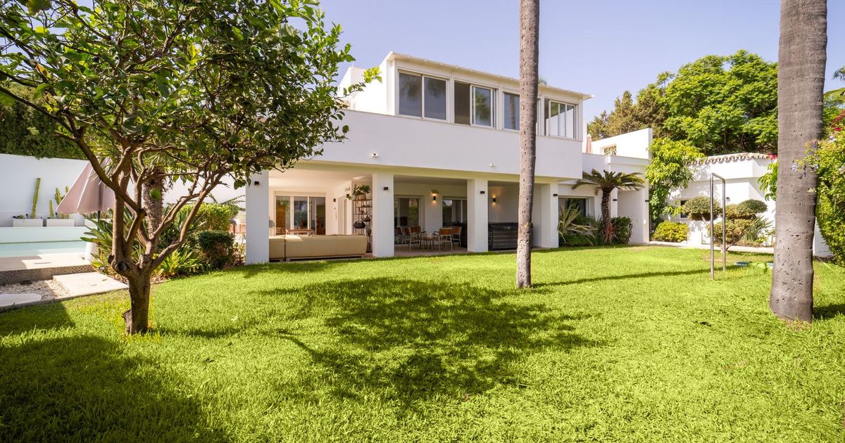 Detached Villa in Marbesa, Marbesa, 2/12