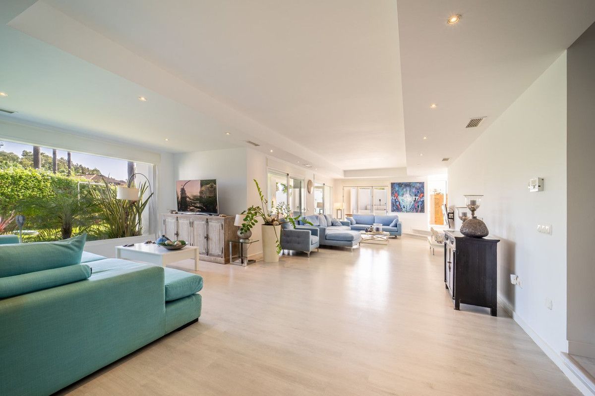 Detached Villa in Marbesa, Marbesa, 8/12