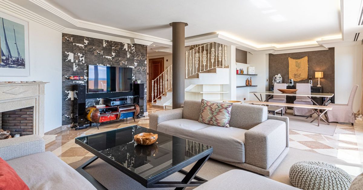 Duplex Penthouse in Nueva Andalucía, Nueva Andalucía, 6/12