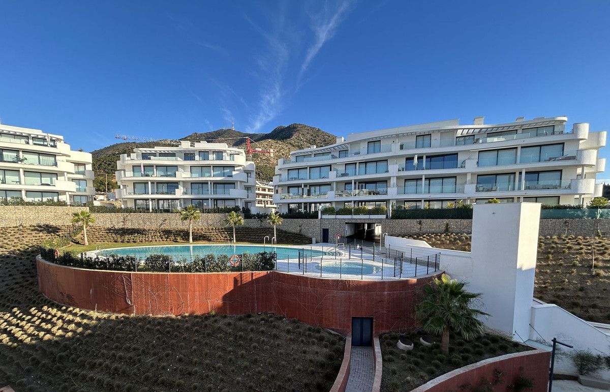 Apartamento de Planta Media en Fuengirola, Fuengirola, 2/12