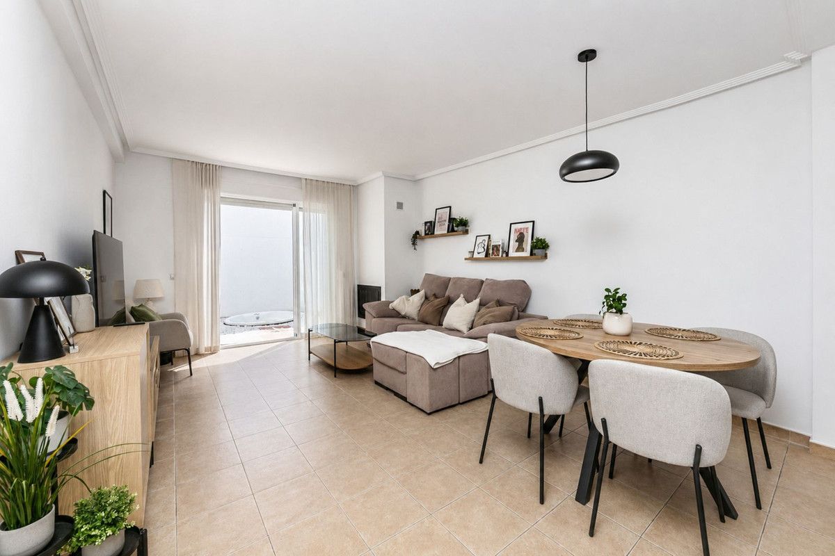 Townhouse in Mijas, Mijas, 3/12