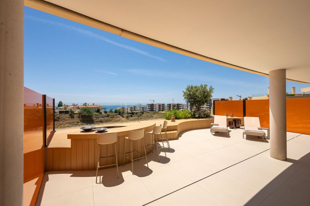 Апартаменты на нижнем этаже в Higueron, Fuengirola, 1/12