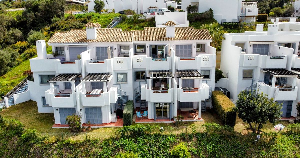 Townhouse in Cabopino, Cabopino, 2/12