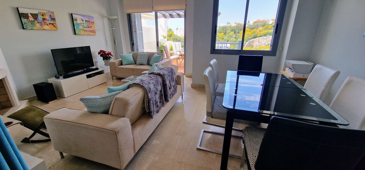 Townhouse in Cabopino, Cabopino, 4/12