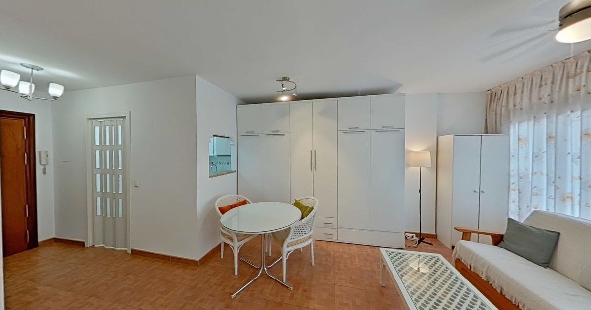 Middle Floor Apartment in Marbella, Marbella, 2/10