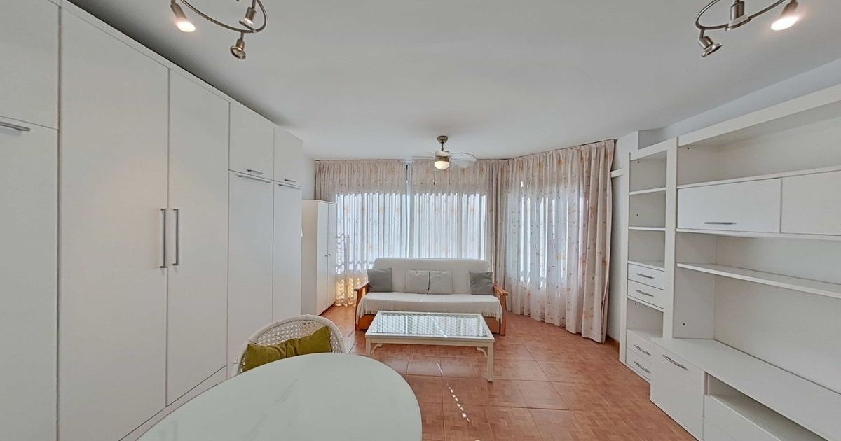Middle Floor Apartment in Marbella, Marbella, 6/10