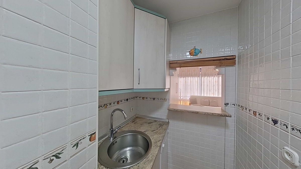 Middle Floor Apartment in Marbella, Marbella, 7/10