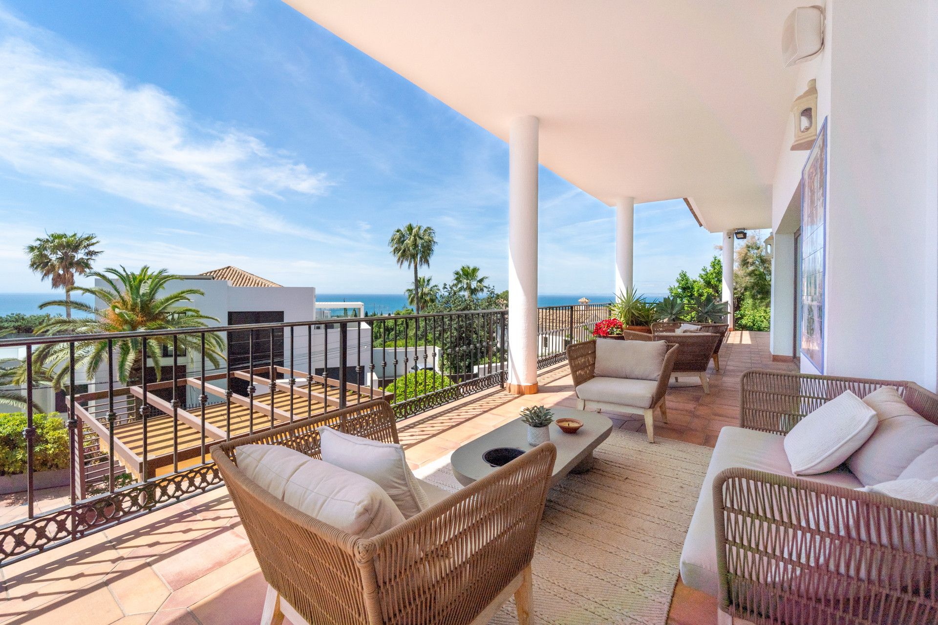 Villa in Marbella East, El Rosario, Marbella East, 8/12