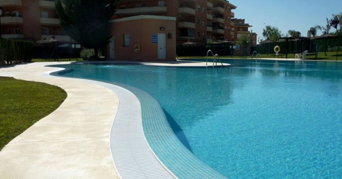 Ground Floor Apartment in San Luis de Sabinillas, San Luis de Sabinillas, 2/12