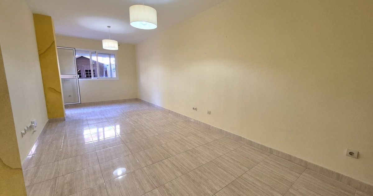 Ground Floor Apartment in San Luis de Sabinillas, San Luis de Sabinillas, 8/12