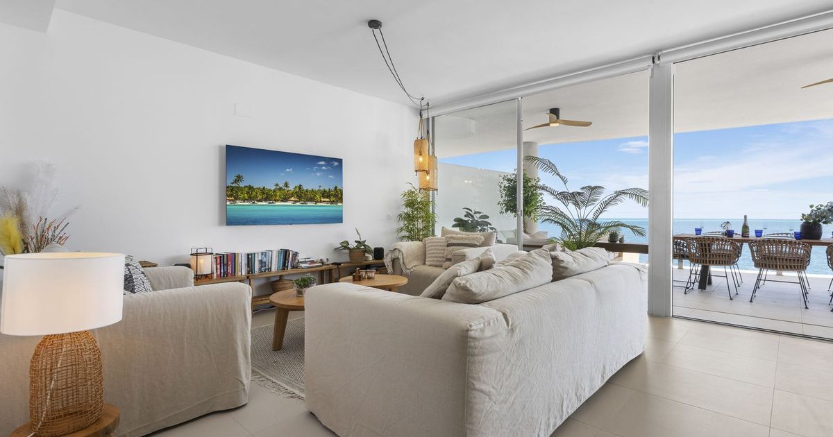 Middle Floor Apartment in Benalmadena, Benalmadena, 12/12