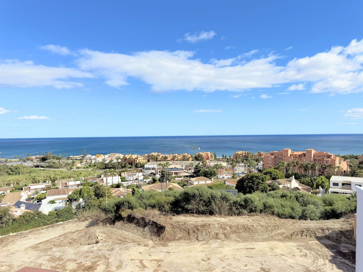 Penthouse in La Duquesa, La Duquesa, 12/12