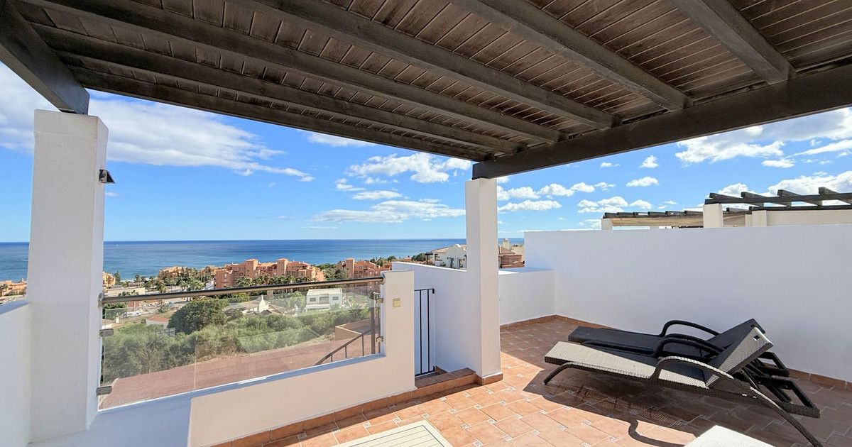 Penthouse in La Duquesa, La Duquesa, 5/12