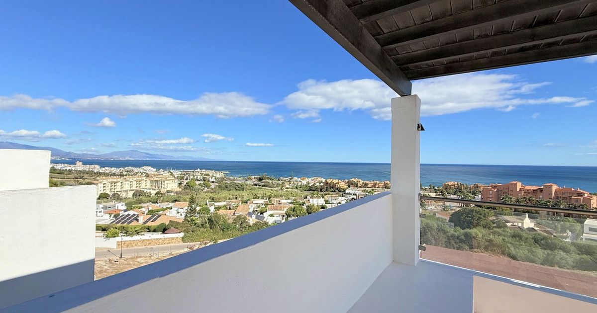 Penthouse in La Duquesa, La Duquesa, 7/12