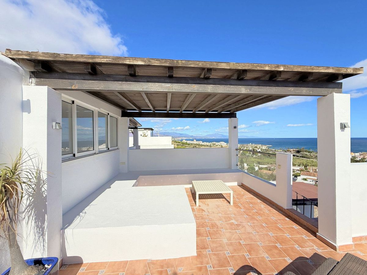 Penthouse in La Duquesa, La Duquesa, 8/12