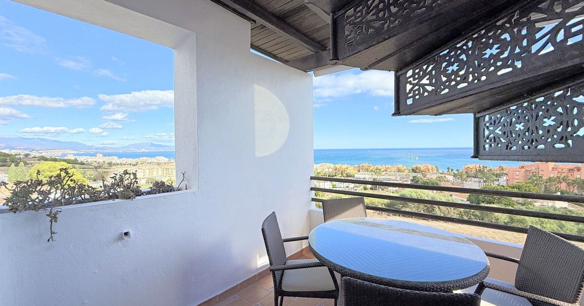 Penthouse in La Duquesa, La Duquesa, 10/12