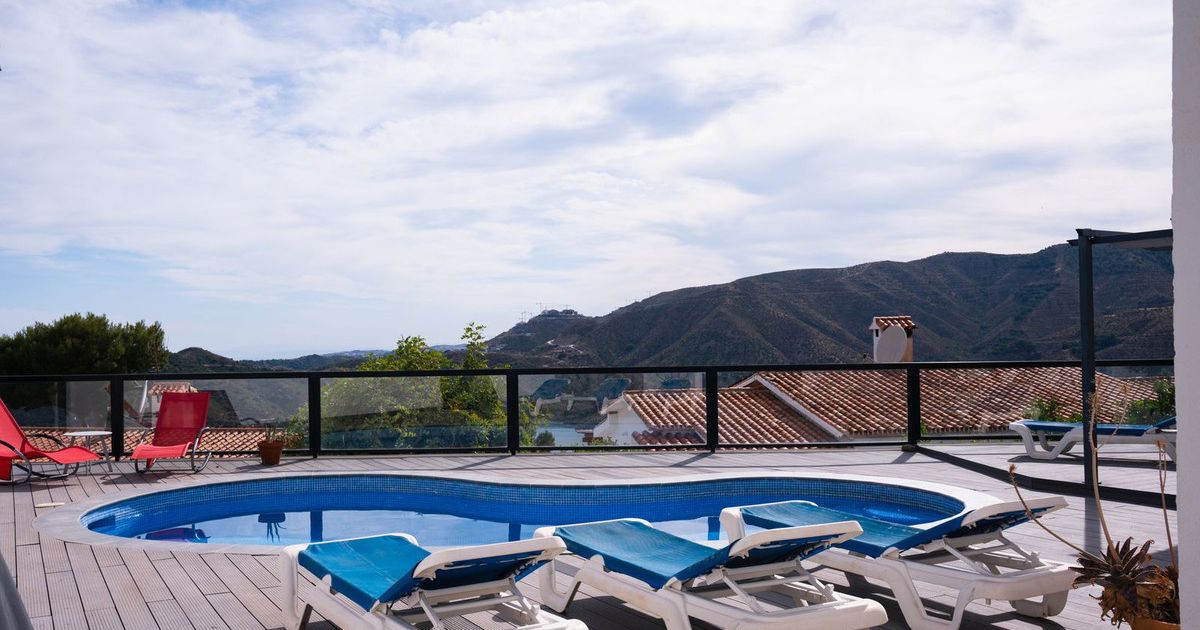 Detached Villa in Istán, Istán, 3/12