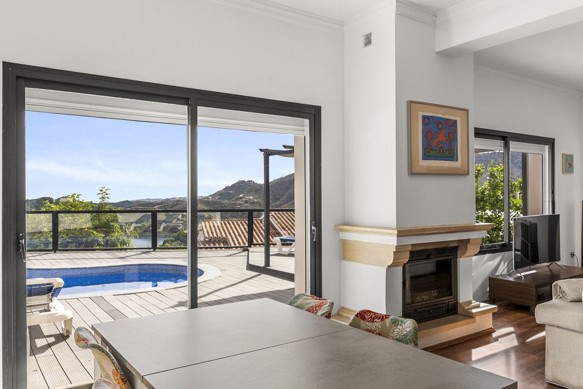 Detached Villa in Istán, Istán, 4/12