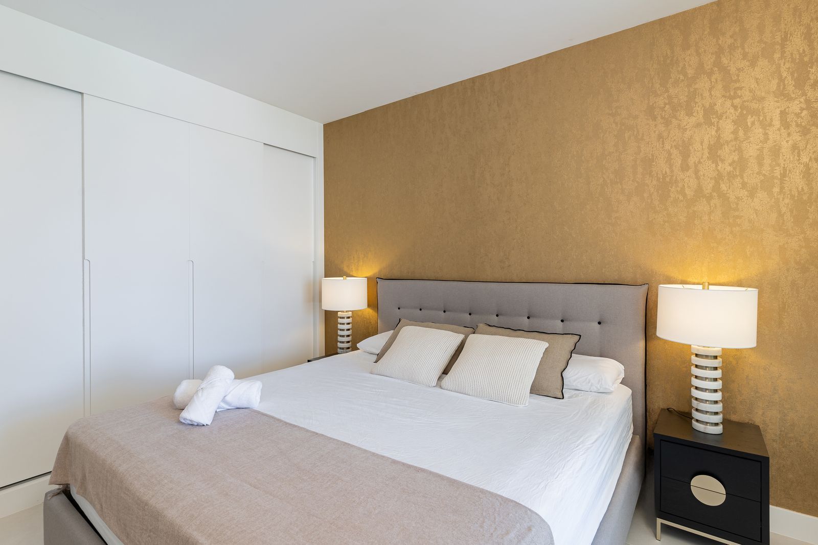 Apartamento en Planta Media en Fuengirola, Fuengirola, 8/12