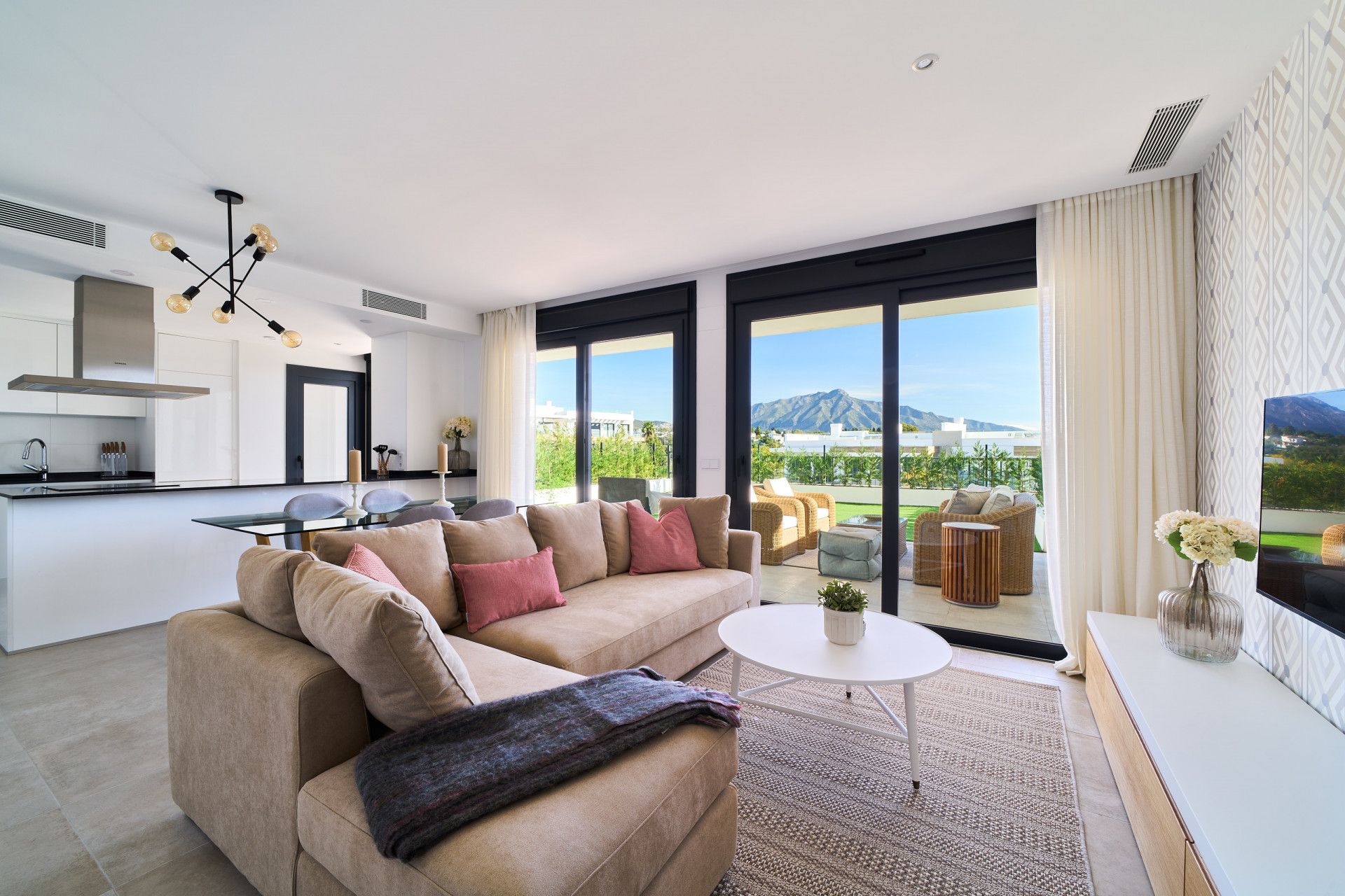 Ground Floor Apartment in Estepona, Atalaya Golf, Estepona, 11/12