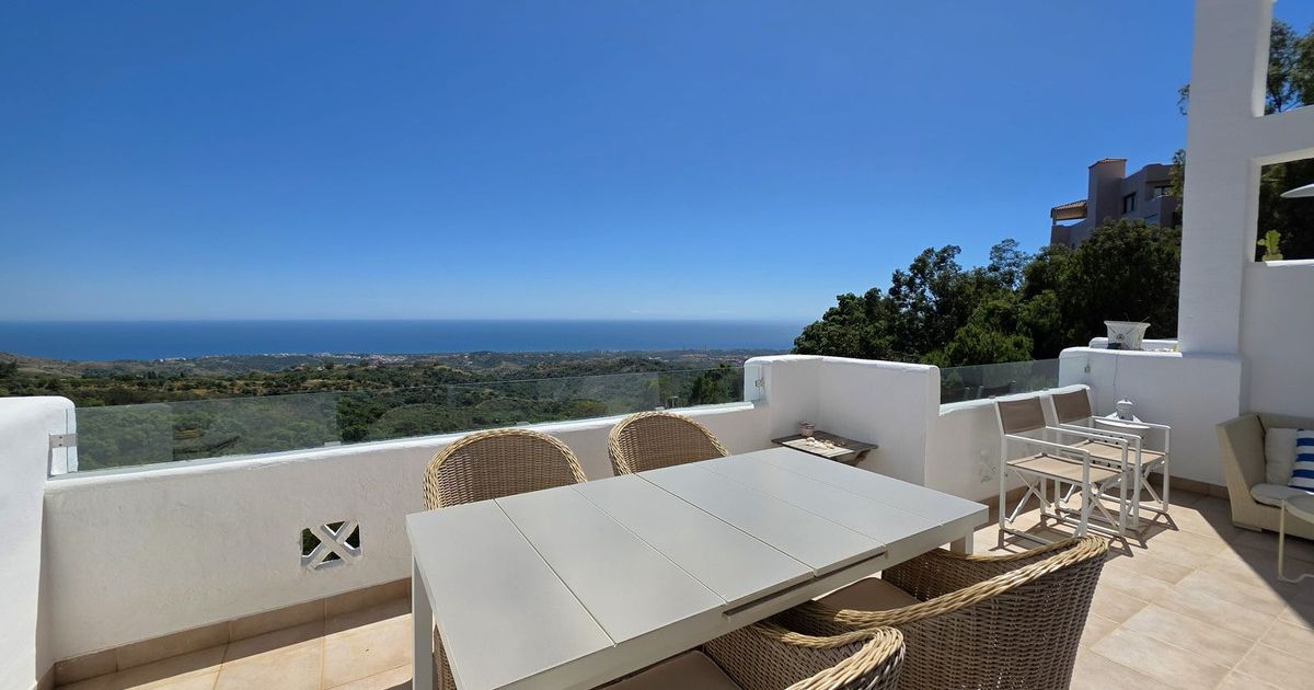Top Floor Apartment in La Mairena, La Mairena, 1/12