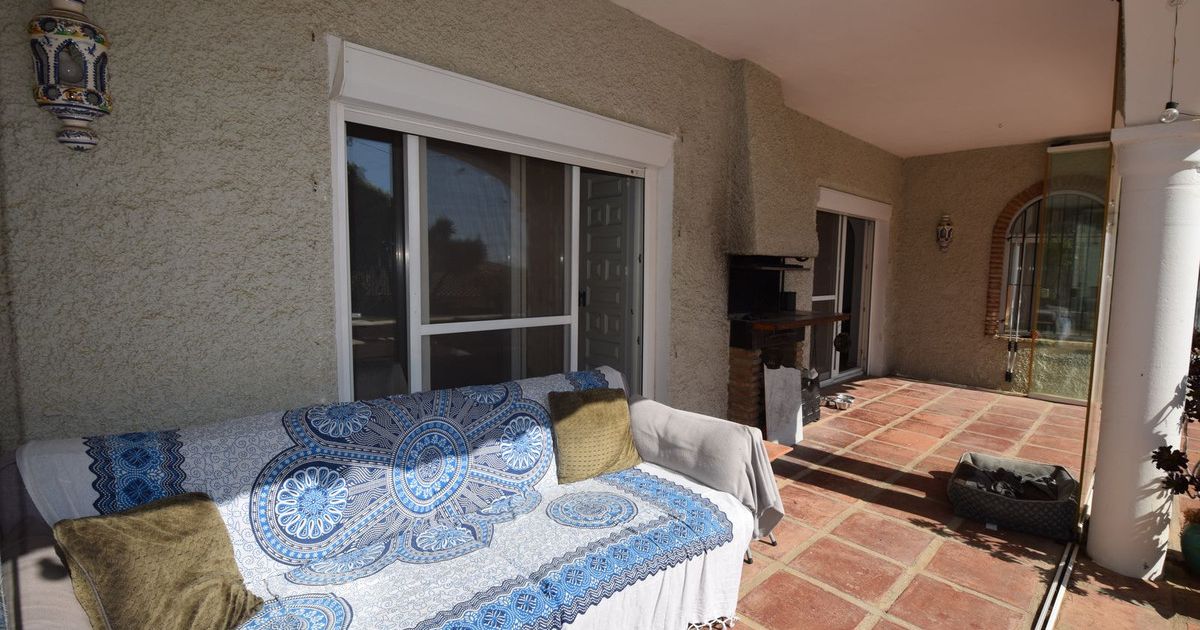 Отдельно стоящая вилла в Mijas, Mijas, 8/12