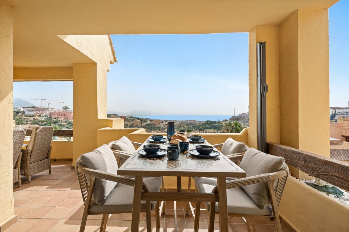 Appartement à l'étage intermédiaire à La Duquesa, La Duquesa, 1/12