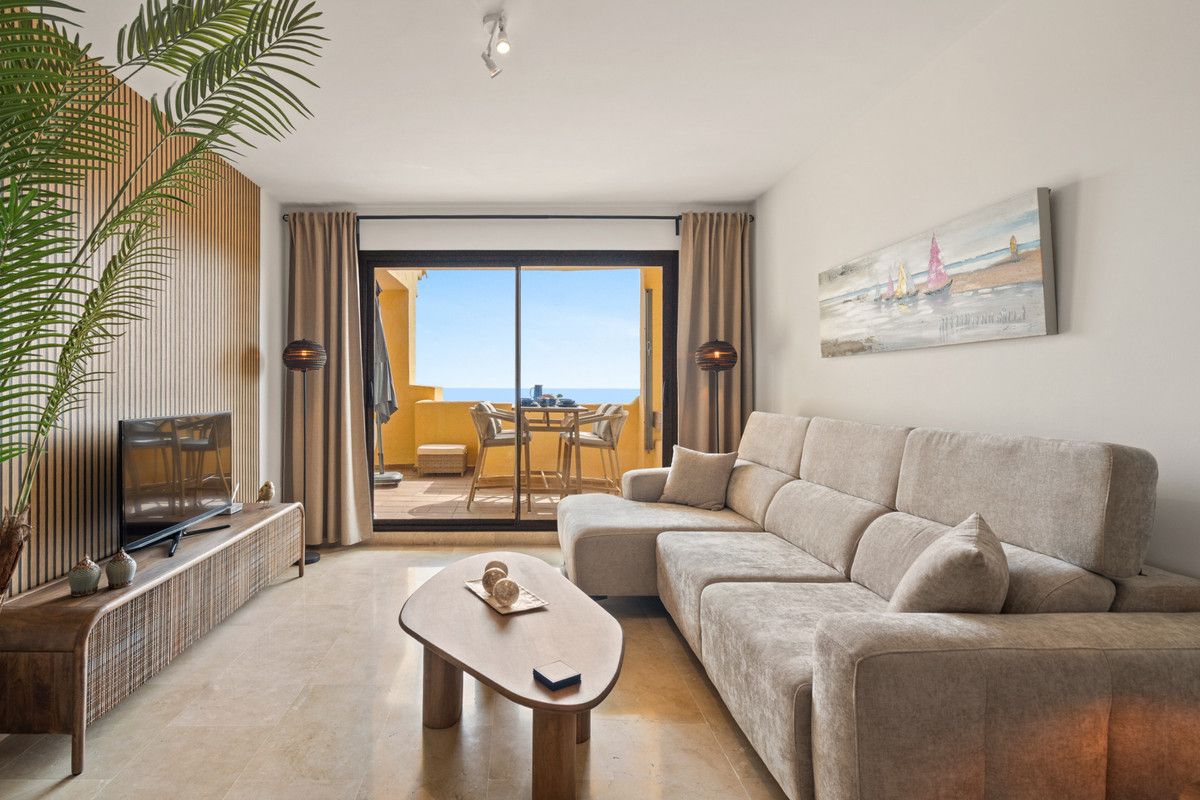 Appartement à l'étage intermédiaire à La Duquesa, La Duquesa, 2/12