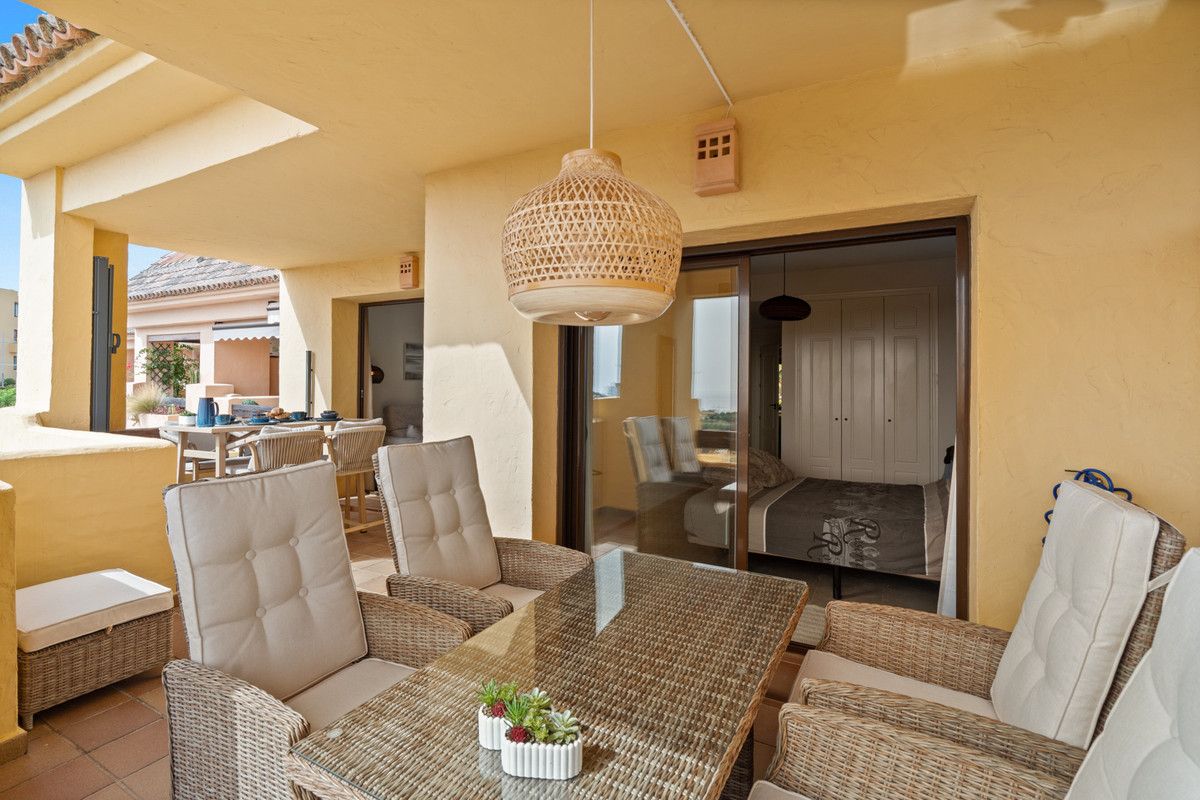 Appartement à l'étage intermédiaire à La Duquesa, La Duquesa, 11/12