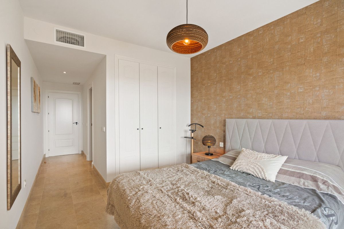 Appartement à l'étage intermédiaire à La Duquesa, La Duquesa, 12/12