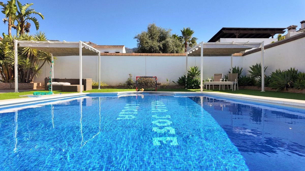 Detached Villa in Alhaurín el Grande, Alhaurín el Grande, 5/12