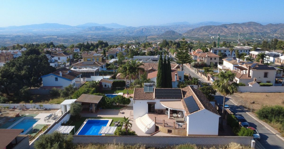 Detached Villa in Alhaurín el Grande, Alhaurín el Grande, 6/12