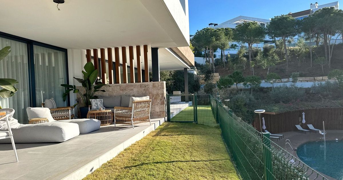 Gelijkvloers appartement in Cabopino, Cabopino, 9/12