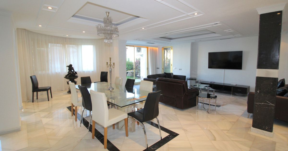 Apartament na parterze w Puerto Banús, Puerto Banús, 12/12