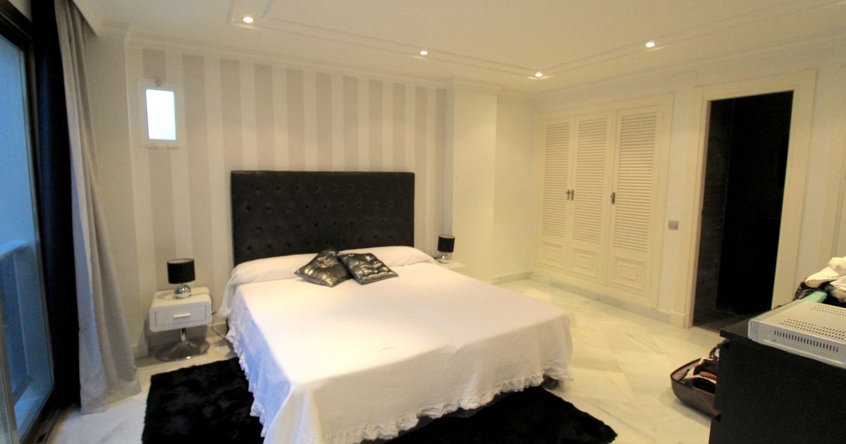 Apartament na parterze w Puerto Banús, Puerto Banús, 10/12
