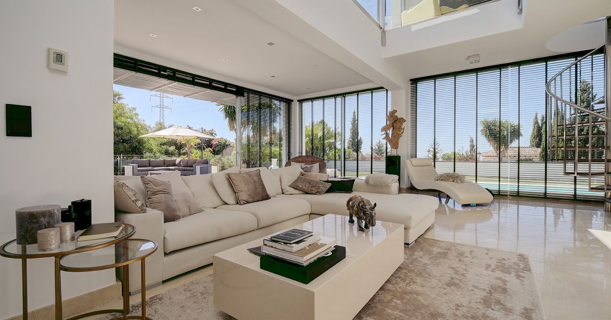 Villa in Marbella East, El Rosario, Marbella East, 1/12