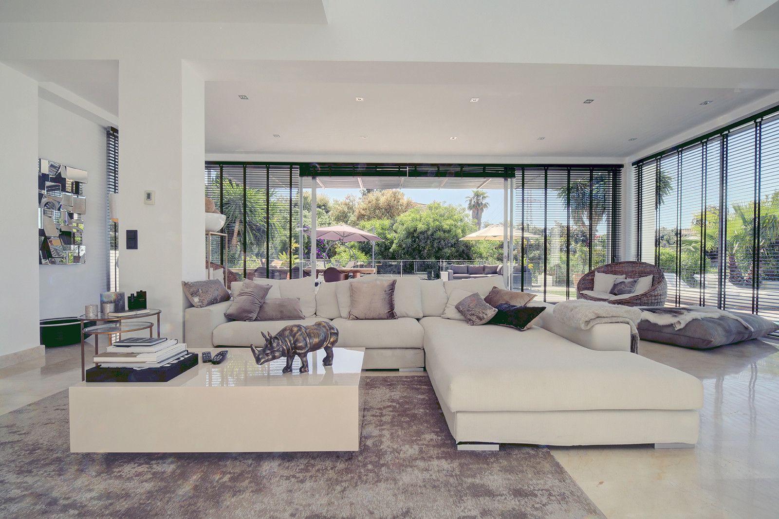 Villa in Marbella East, El Rosario, Marbella East, 4/12