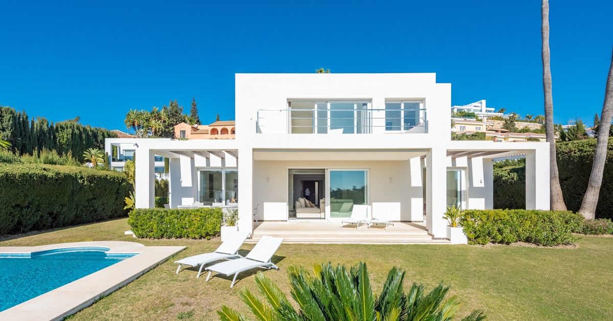 House in Estepona, El Paraiso, Estepona, 1/12