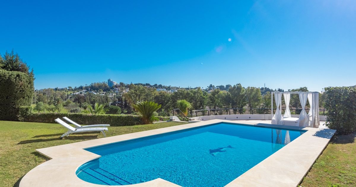 House in Estepona, El Paraiso, Estepona, 9/12