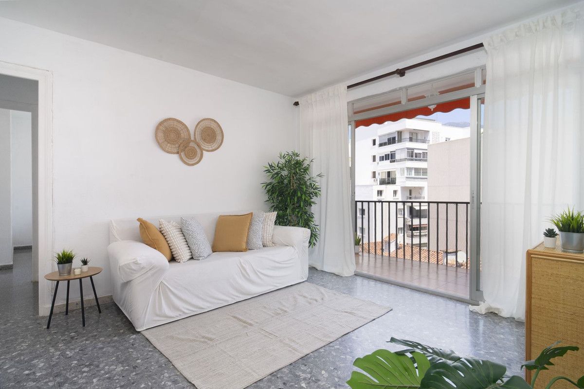 Apartament na ostatnim piętrze w Marbella, Marbella, 1/12