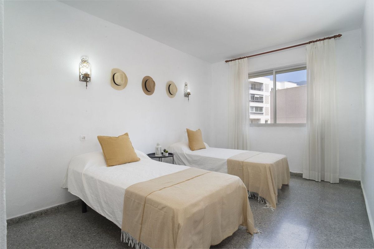 Apartament na ostatnim piętrze w Marbella, Marbella, 3/12