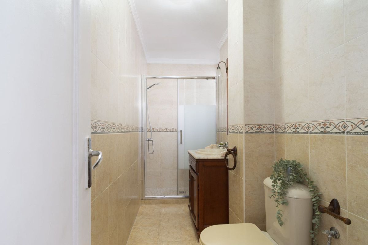 Apartament na ostatnim piętrze w Marbella, Marbella, 9/12