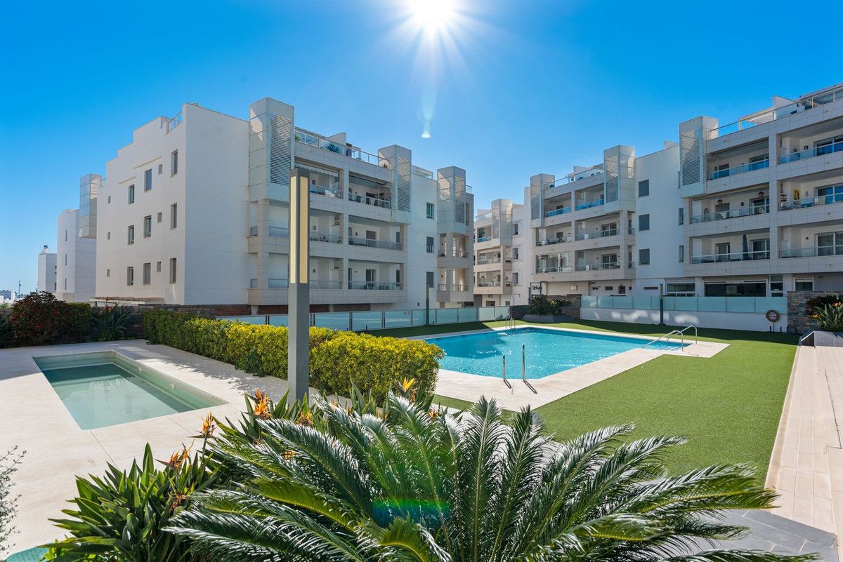 Middenverdieping Appartement in San Pedro de Alcántara, San Pedro de Alcántara, 1/12
