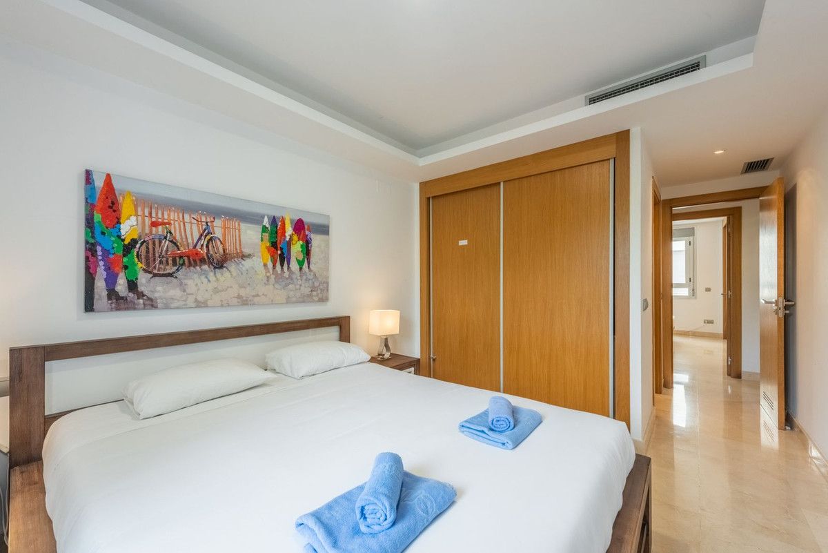 Middenverdieping Appartement in San Pedro de Alcántara, San Pedro de Alcántara, 12/12