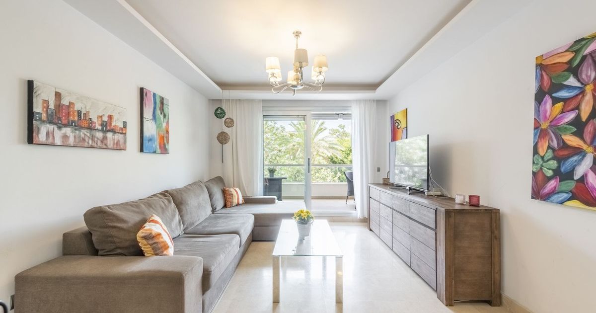 Middenverdieping Appartement in San Pedro de Alcántara, San Pedro de Alcántara, 6/12